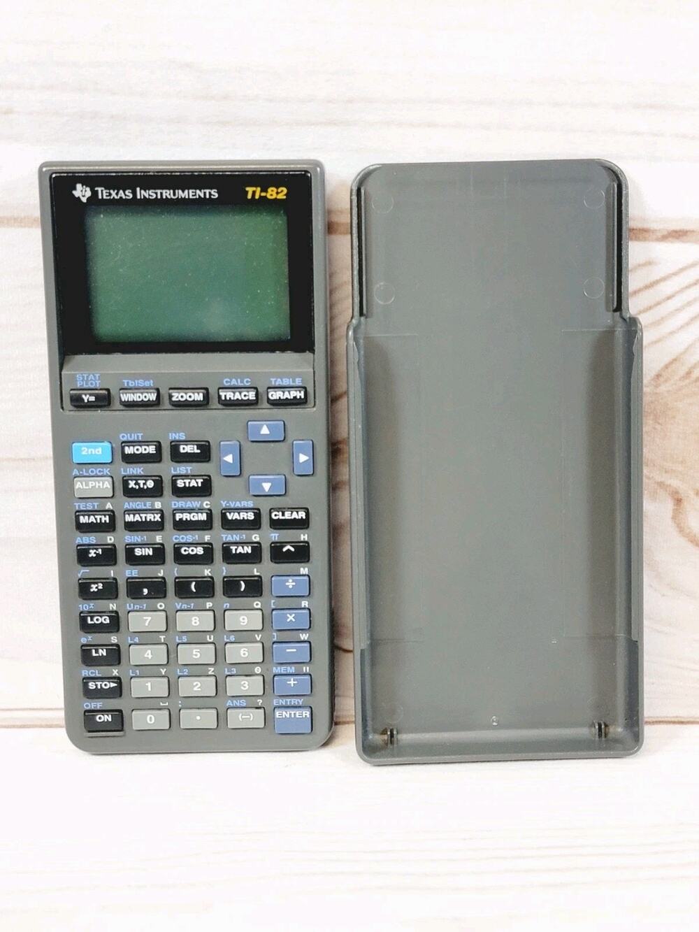 Texas Instrument TI 82 Graphing Calculator With Cover Tested